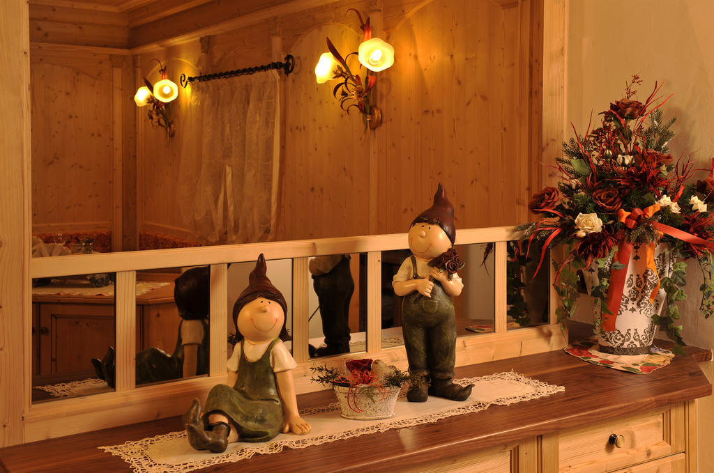 Hotel Muliac เซลวาดีวัลการ์เดนา ภายนอก รูปภาพ